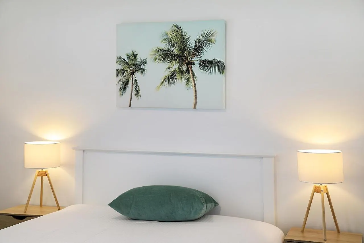 Grand Palais Boolarong Beachside Apartments Alexandra Headland Australia