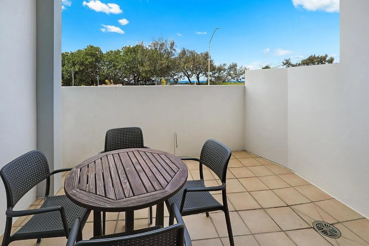 Grand Palais Boolarong Beachside Apartments Alexandra Headland 4*,  Australia