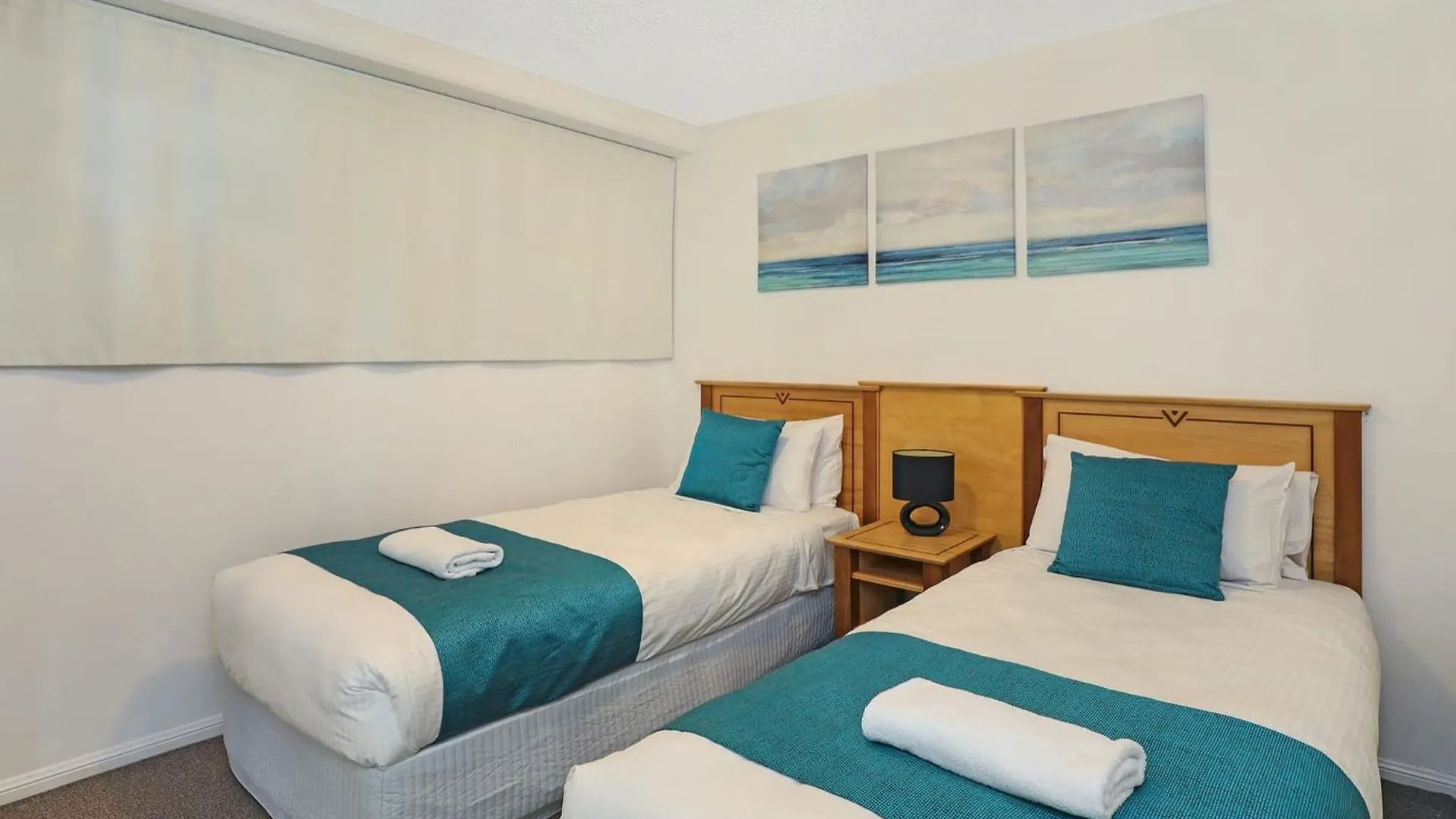 Grand Palais Boolarong Beachside Apartments Alexandra Headland 4*,  Australia
